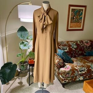 Victoria Beckham made in England Elegant Tan Dress with Bow Detail size 6